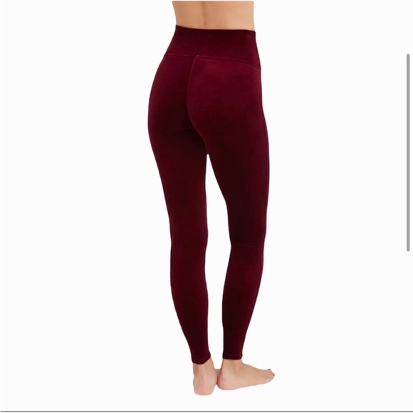 NWT Spanx Velvet Leggings in Rich Burgundy - Picture 2 of 7